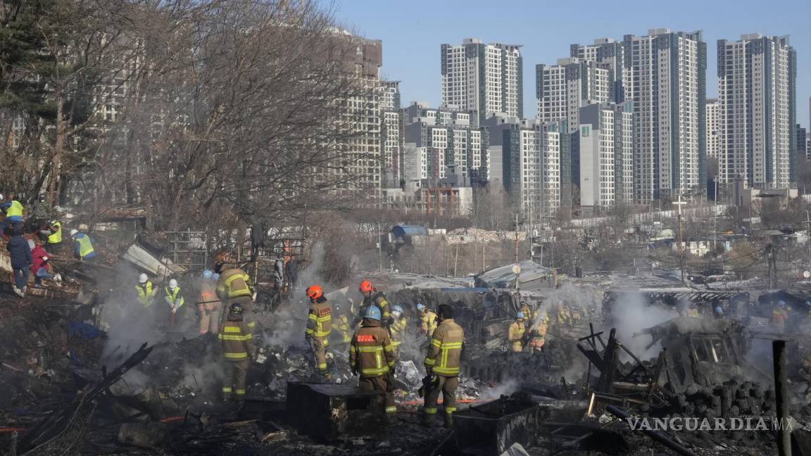 Seúl: fuego arrasa con vecindario