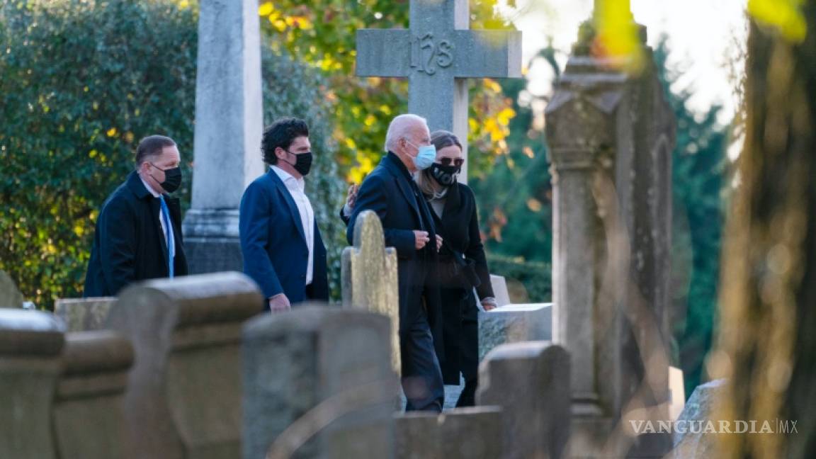 Joe Biden comienza la jornada electoral con una visita a la tumba de su hijo