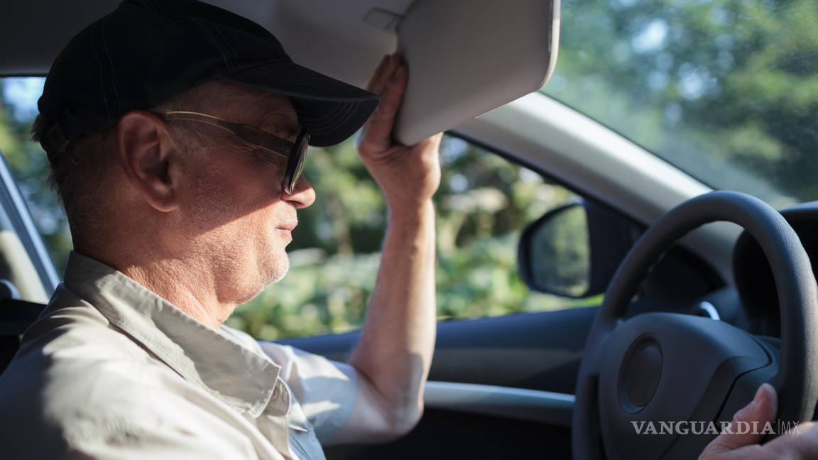 $!Cuidado con el calor al conducir, aumenta hasta 22% probabilidad de accidentes