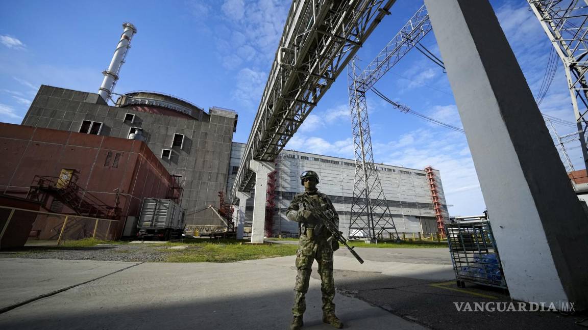 Ante ataques armados, temen por seguridad en central nuclear de Ucrania