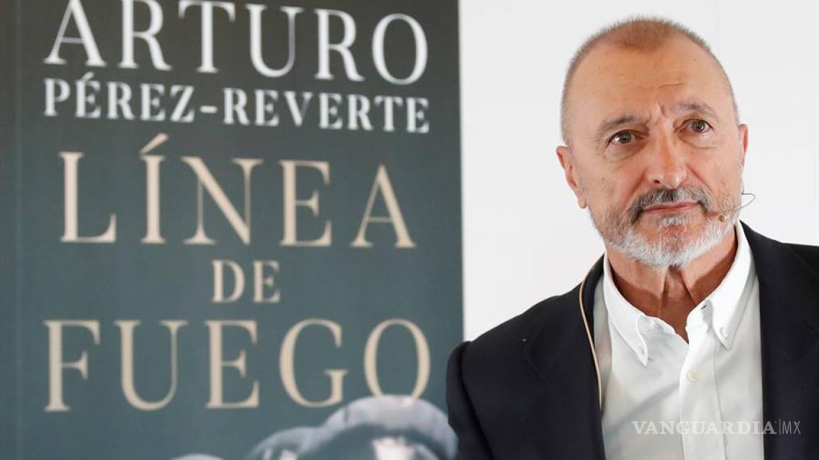 &quot;Línea de fuego” nueva novela de Arturo Pérez-Reverte sobre la guerra civil española ya está a la venta