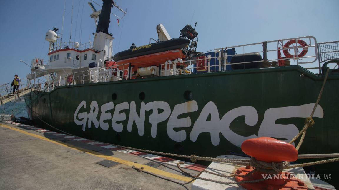 $!El buque Arctic Sunrise de Greenpeace en el Puerto de Veracruz.