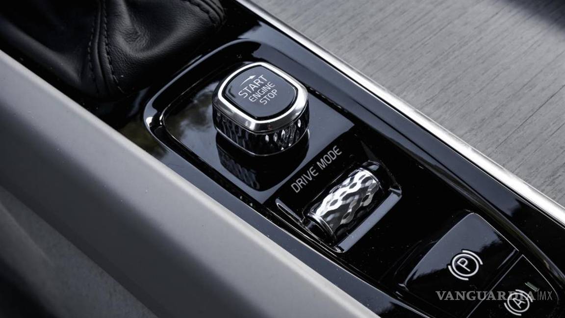 $!Volvo XC60 se lleva el 'Oscar del motor', es el mejor coche del año