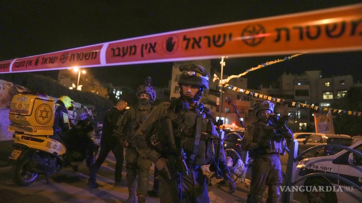 Apuñalan a 7 israelíes al azar en ataque palestino