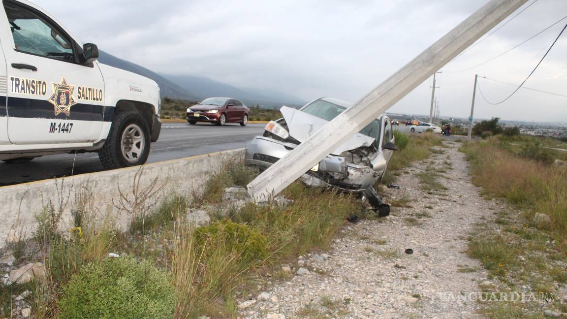 $!El poste de concreto impactado ya había sido reparado anteriormente debido a otro percance similar registrado en la misma ubicación.