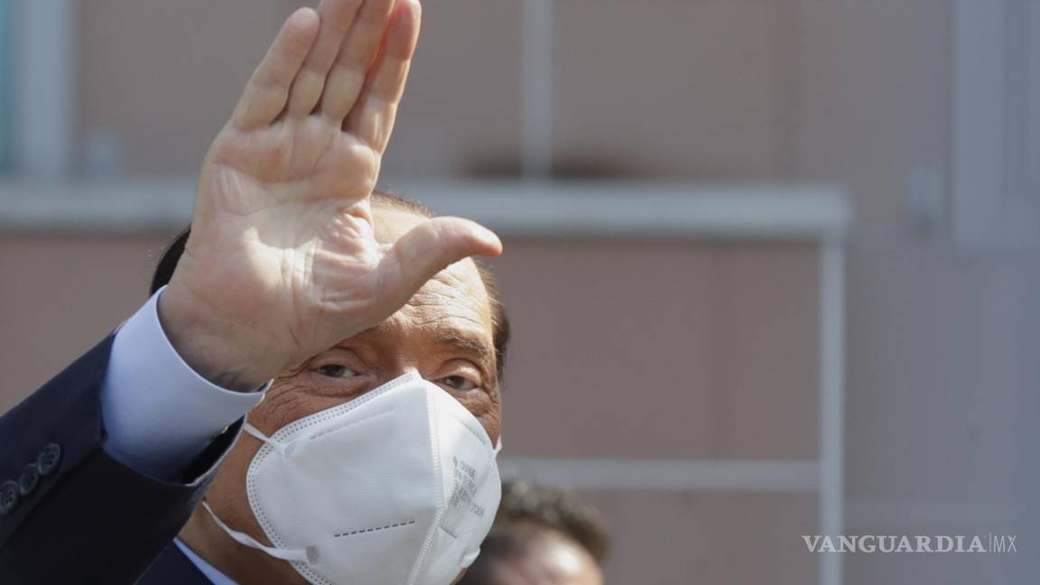 Hospitalizan a Silvio Berlusconi; lo reportan en cuidados intensivos