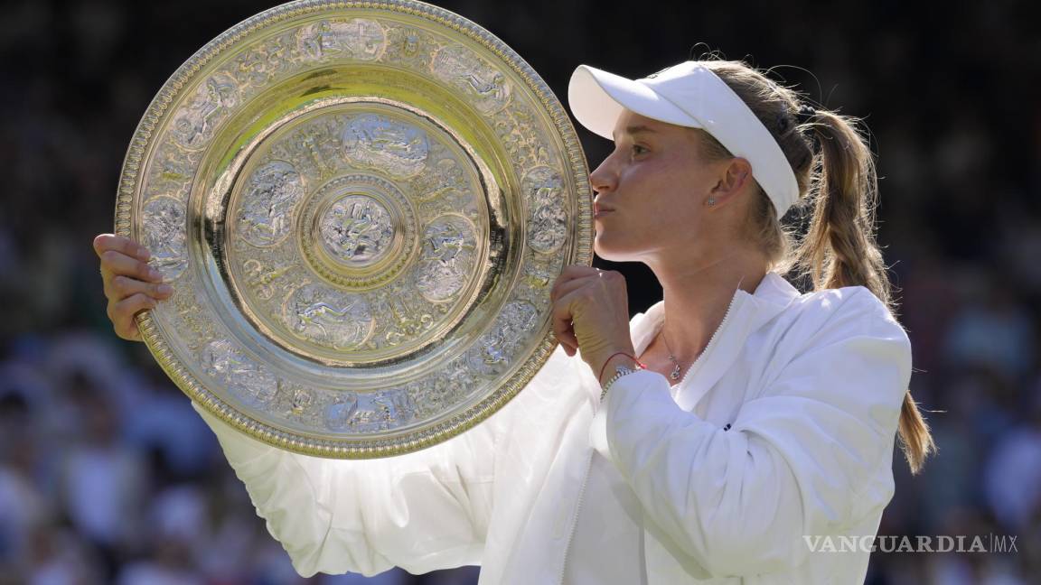 Elena Rybakina, a los 23 es la reina de Londres