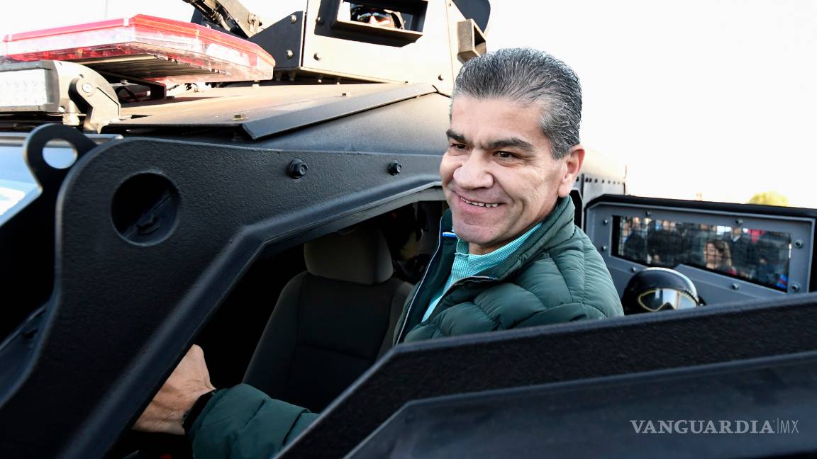 $!Entrega Miguel Riquelme 10 unidades tácticas a las fuerzas de seguridad en Coahuila