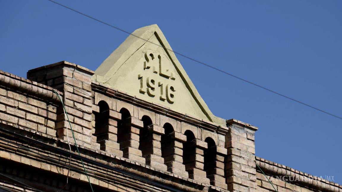 $!Tras los incendios, se identificaron daños en el piso y el sótano. Se evalúan puntos de la estructura que podrían requerir demoliciones parciales para garantizar la seguridad del edificio.