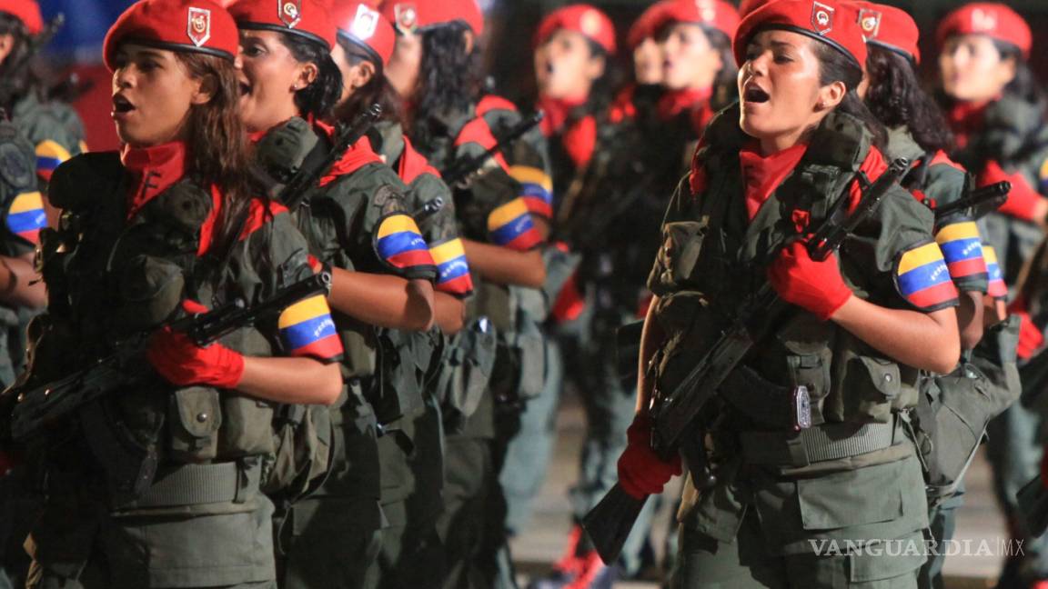 Fuerzas Armadas de Venezuela se declaran &quot;firmes&quot; con Maduro
