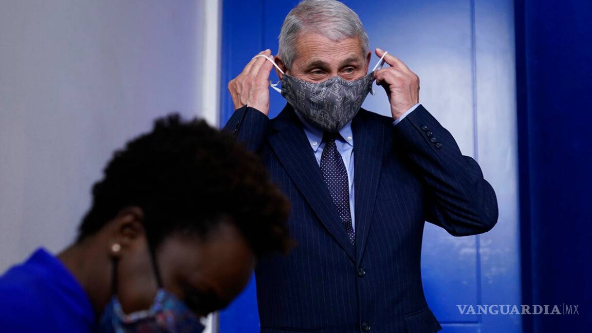 $!El camino a la inmunidad colectiva al COVID es la vacuna, no solo dejar que las personas se infecten: Anthony Fauci