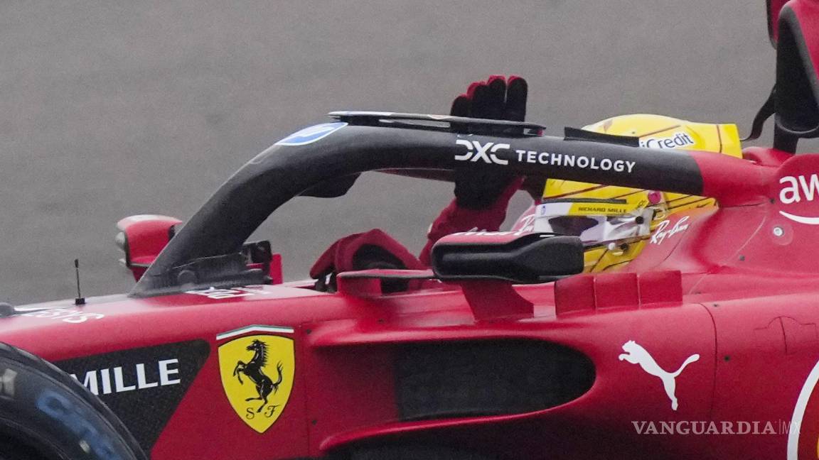 $!El piloto británico durante su primera vuelta al volante del SF-23, marcando el inicio de una nueva era con Ferrari.