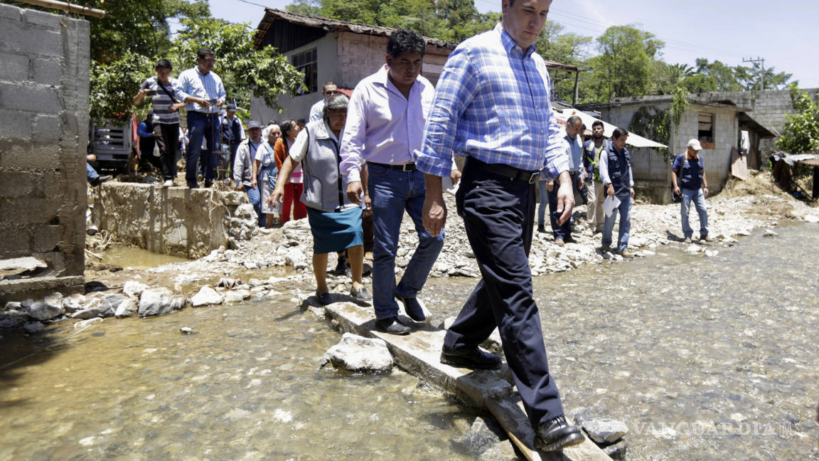 Reconstruirán 47 comunidades afectadas por “Earl&quot; en Puebla