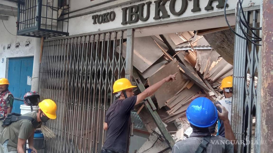 Terremoto sacude la isla de Java en Indonesia; al menos 162 muertos