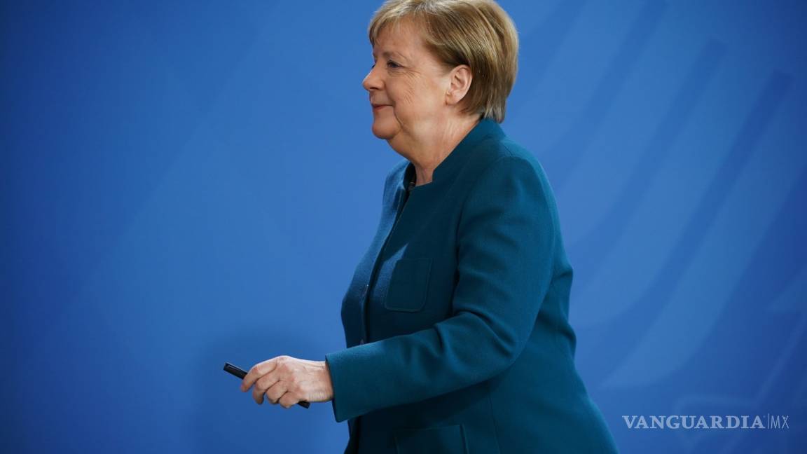 Va Merkel a cuarentena; su médico tiene coronavirus