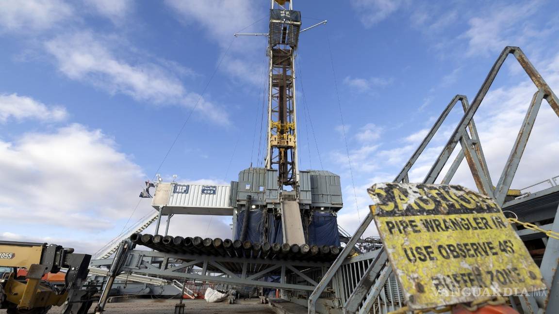$!Un equipo de perforación se encuentra en un sitio geotérmico de Fervo Energy cerca de Milford, Utah.