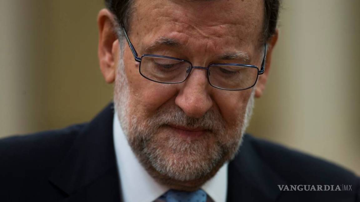 Polémica en España por la ambigüedad de Rajoy ante la investidura