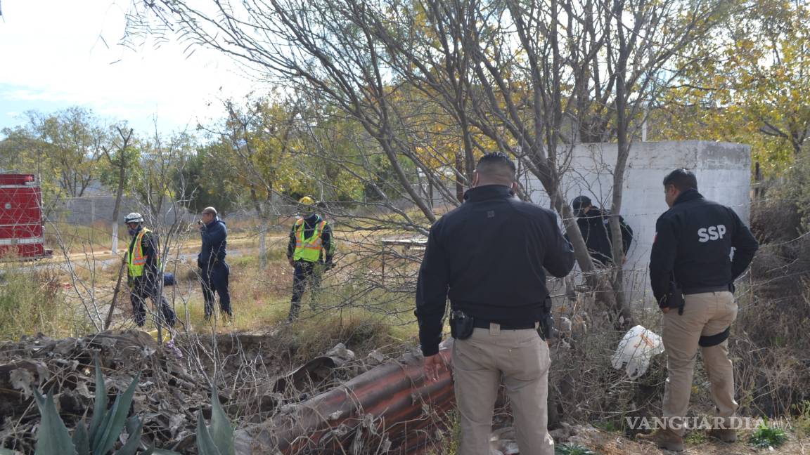 Mujer drogada y armada provoca movilización en la carretera a Torreón