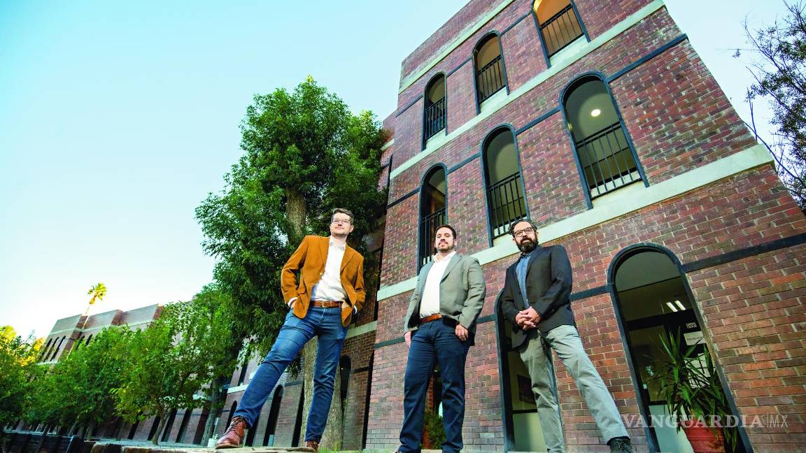 $!Arquitectos de la Universidad Carolina.