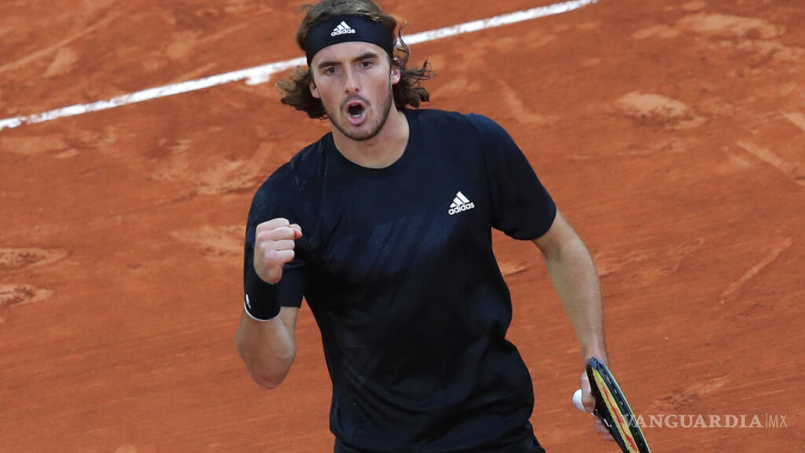 Stefanos Tsitsipas alcanza los octavos de Roland Garros