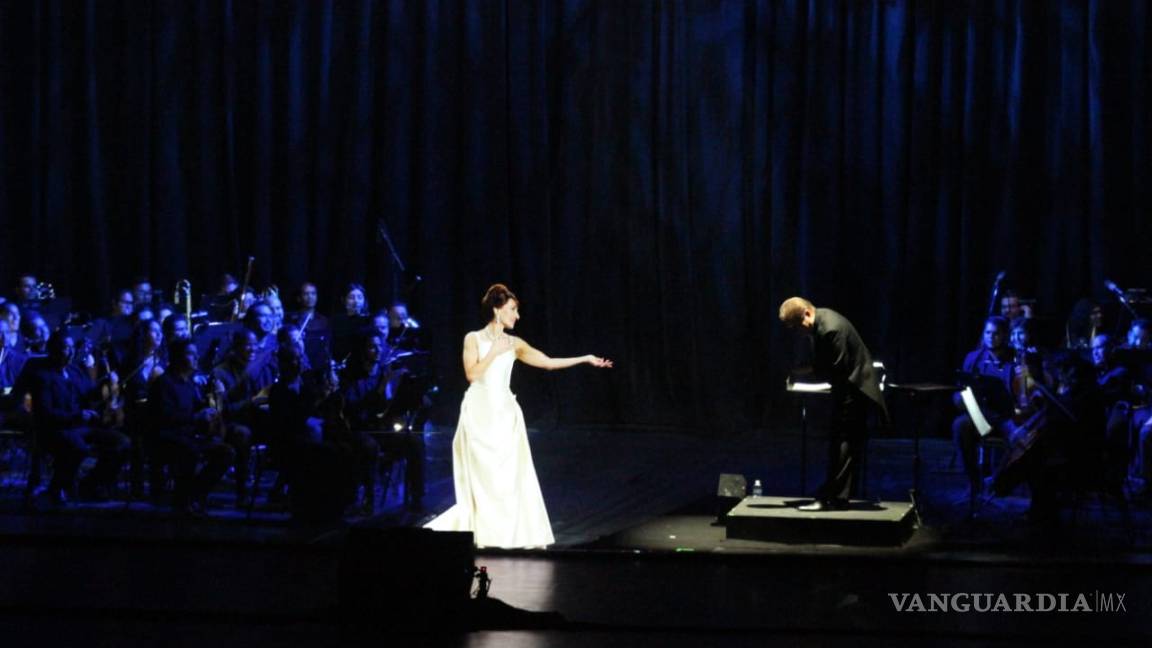 Se presenta ‘La Divina’ Callas en el Fernando Soler: usan un holograma
