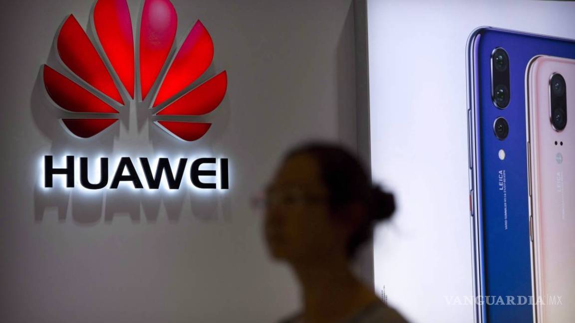 Gobierno de EU subestima a Huawei, dice fundador