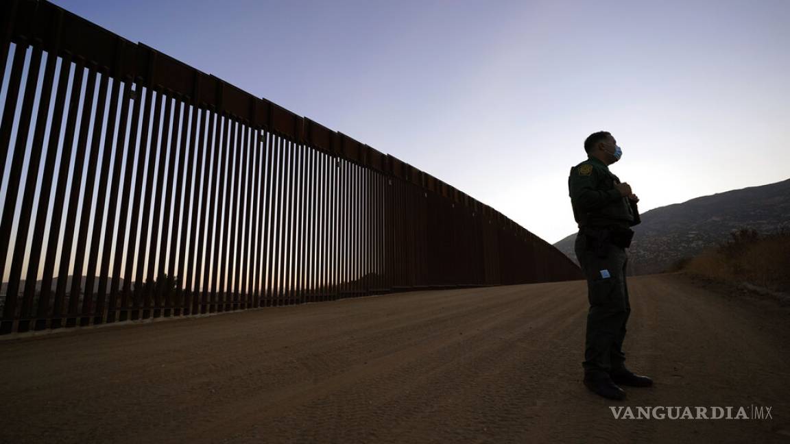 Presumen funcionarios de Trump avances en muro fronterizo a días de elección