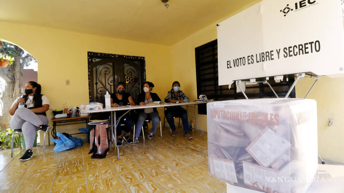 Con temor, pero presta su casa para elecciones en Coahuila