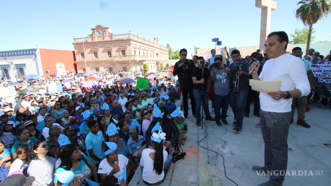 Frenada denuncia contra alcalde de Parras; se niega a pagar pensiones a 57 ex trabajadores