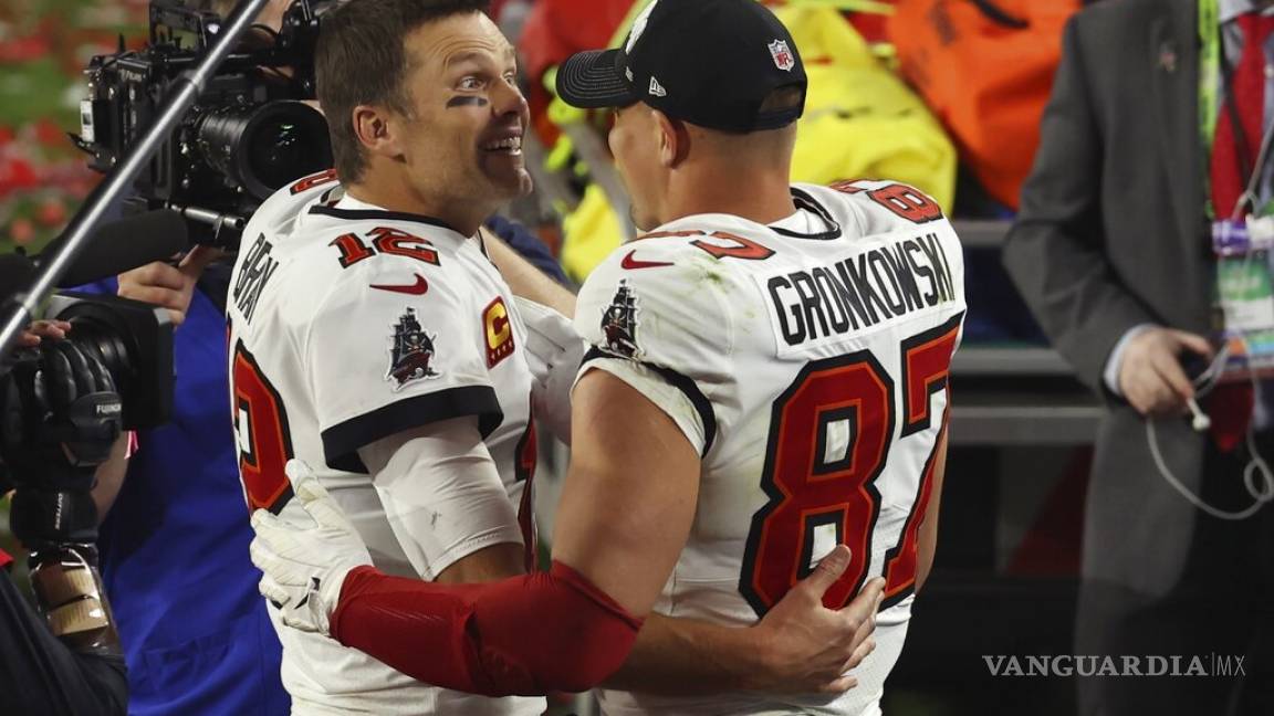 Rob Gronkowski y Tom Brady son el dúo más efectivo en la historia de los Super Bowls