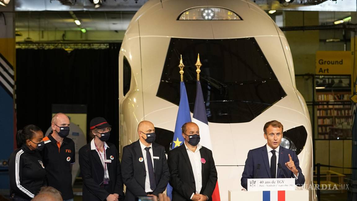 Emmanuel Macron presenta el nuevo tren verde superrápido