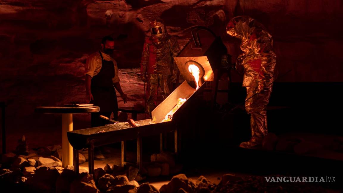 $!Experiencia gastronómica ‘Forces of Nature’ en AlUla, alto horno de lava.