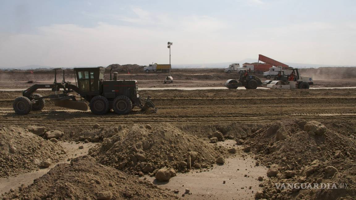$!Aeropuerto de Santa Lucía será ejemplo de modernidad y austeridad: AMLO
