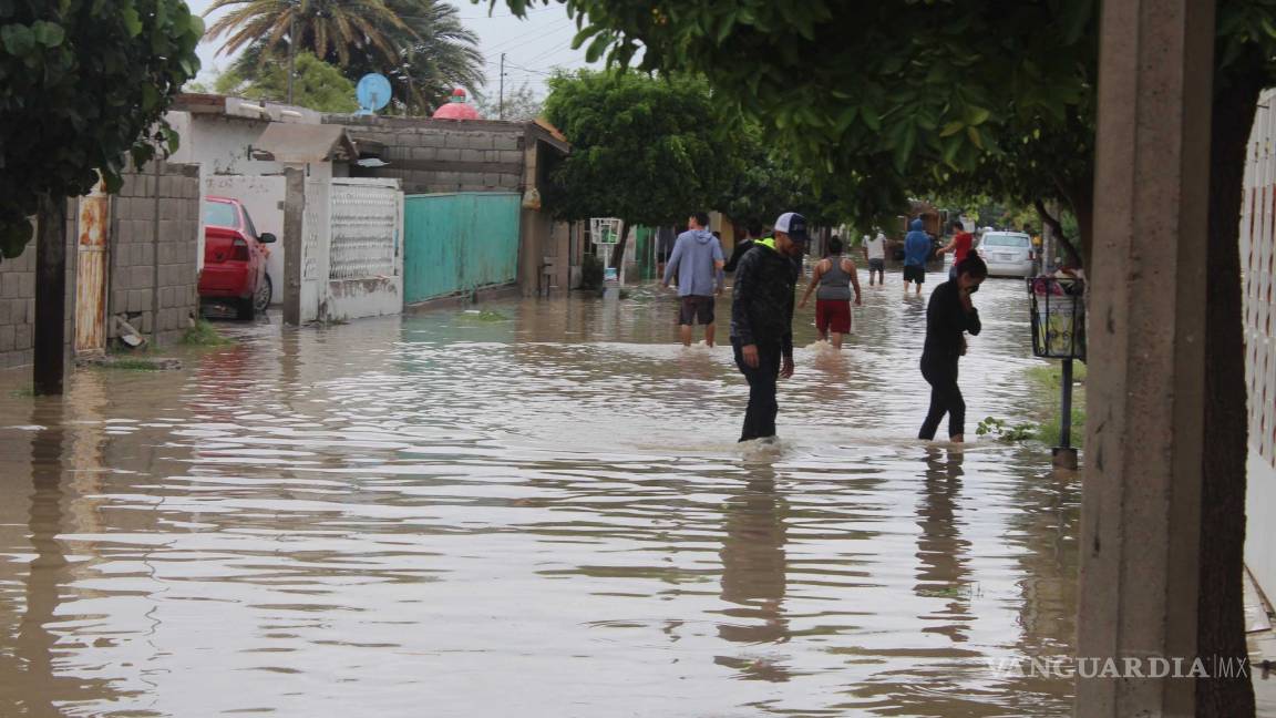 $!Se mantiene contingencia por fuertes lluvias en Torreón, Coahuila; evacúan a más de 200 familias de sus domicilios