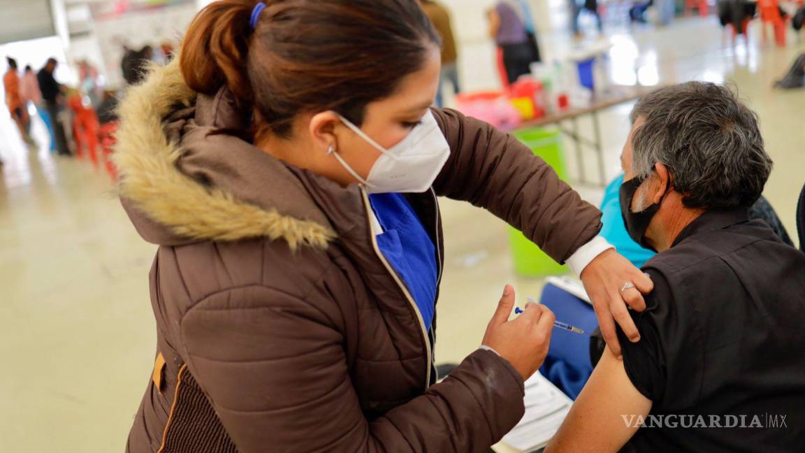 Vacunan a rezagados mayores de 40 años en Saltillo, Ramos y Arteaga