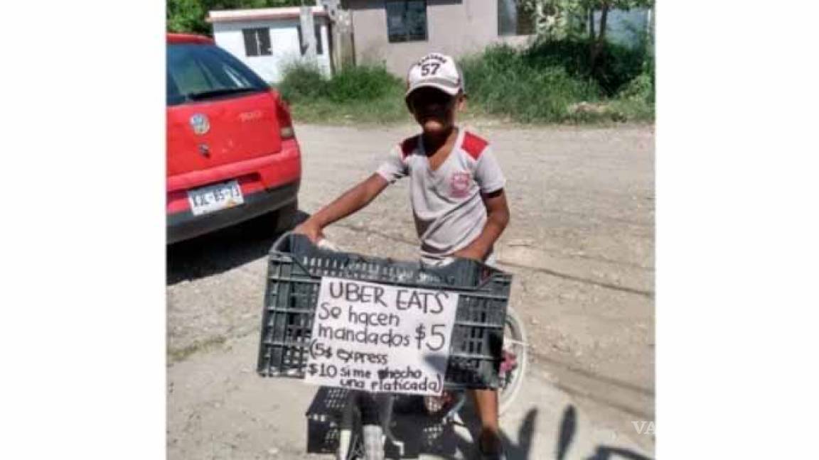 Niño de Tamaulipas hace mandados por $5 para comprar una tablet; Chumel Torres le obsequia una