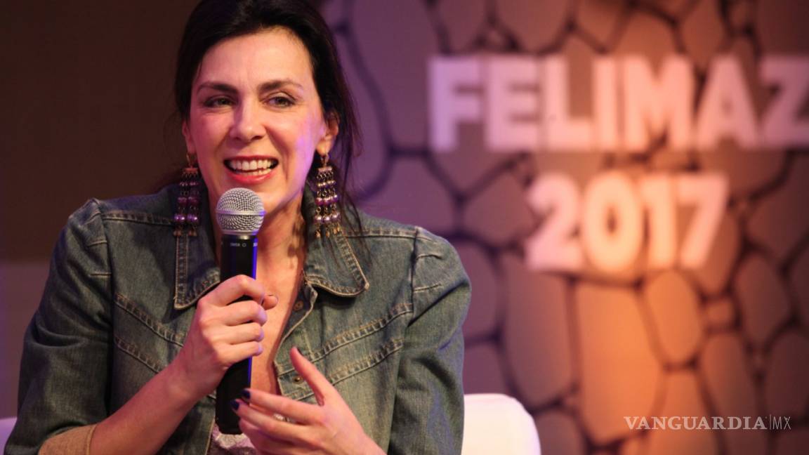 $!Estremece Claudia Marcucetti al lector con “Heridas de agua”