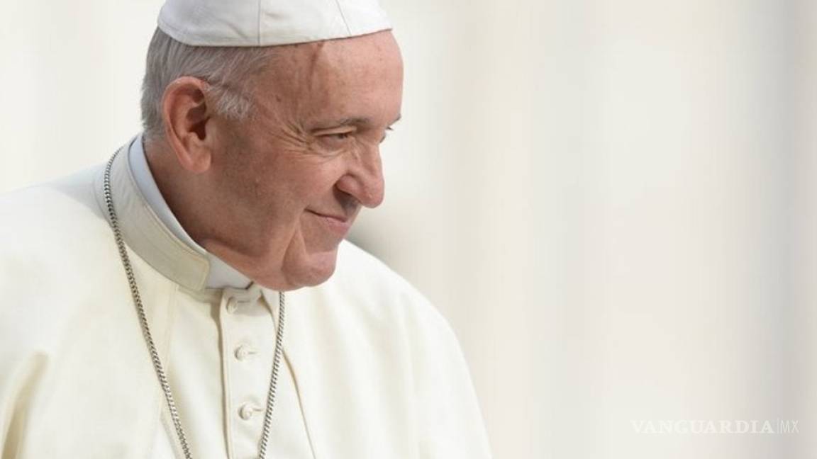 Papa Francisco descarta regresar a Argentina, imagina su muerte en Roma