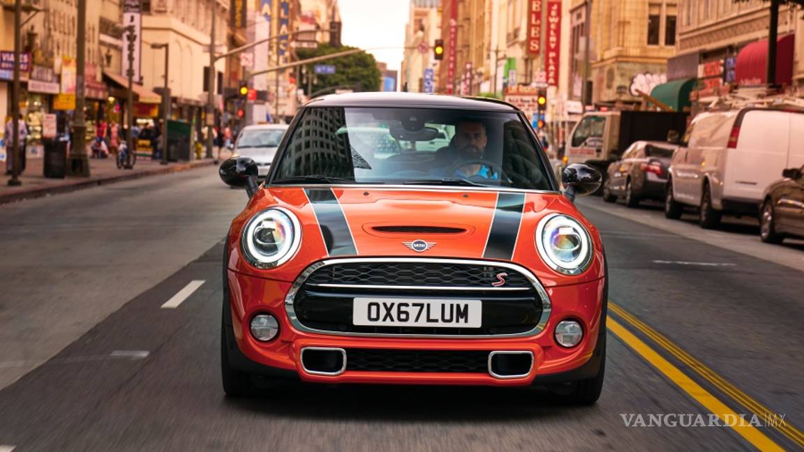 $!MINI Cooper S 3p AT, más equipado, mejoras estéticas y conectividad