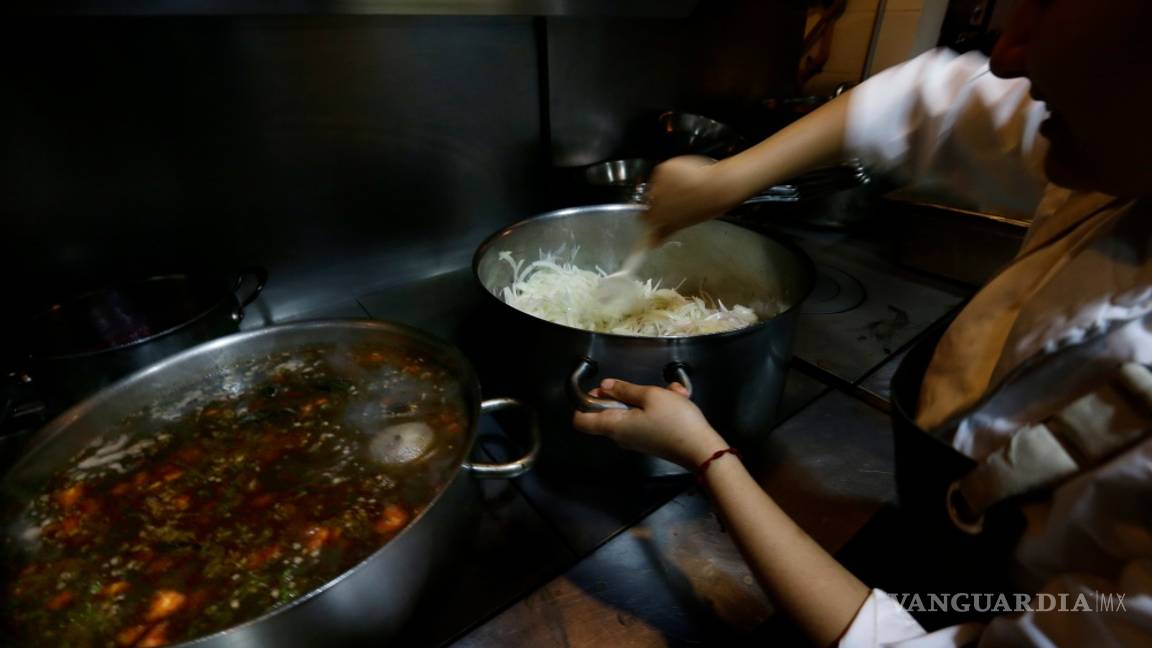 $!Chinampas unen a cocineros y a granjeros