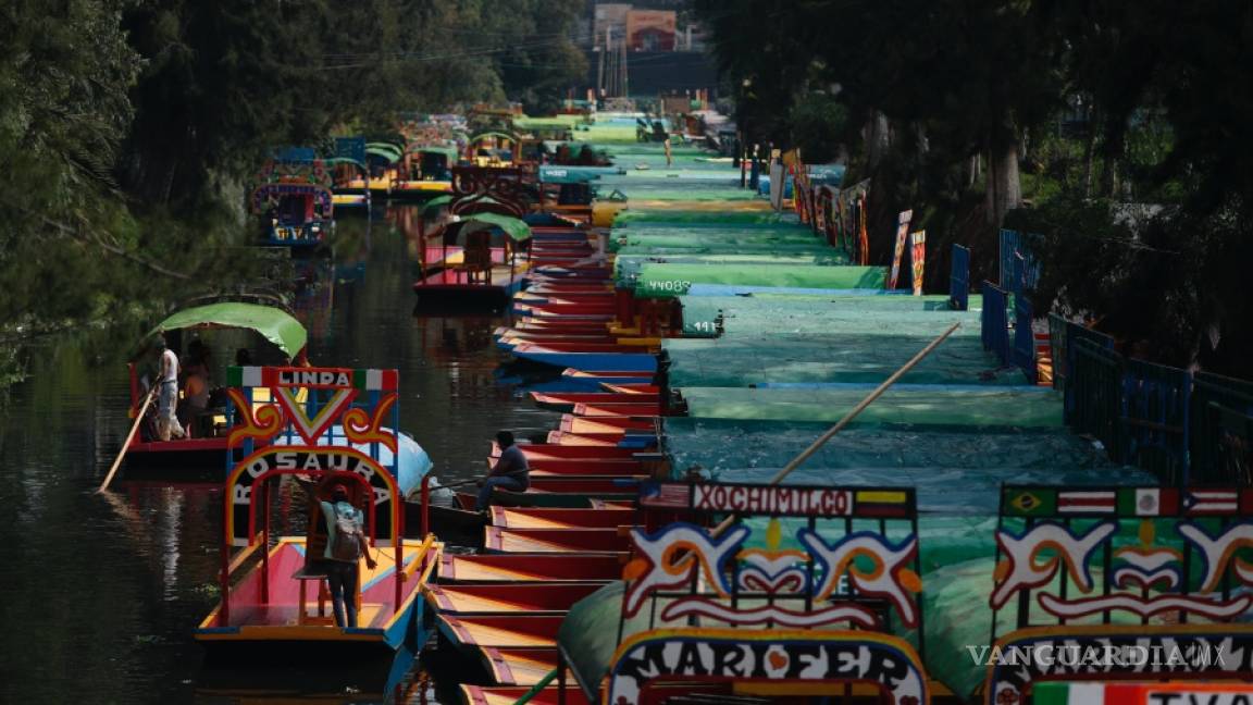 Reabren los “jardines flotantes” de Xochimilco en CDMX tras cinco meses