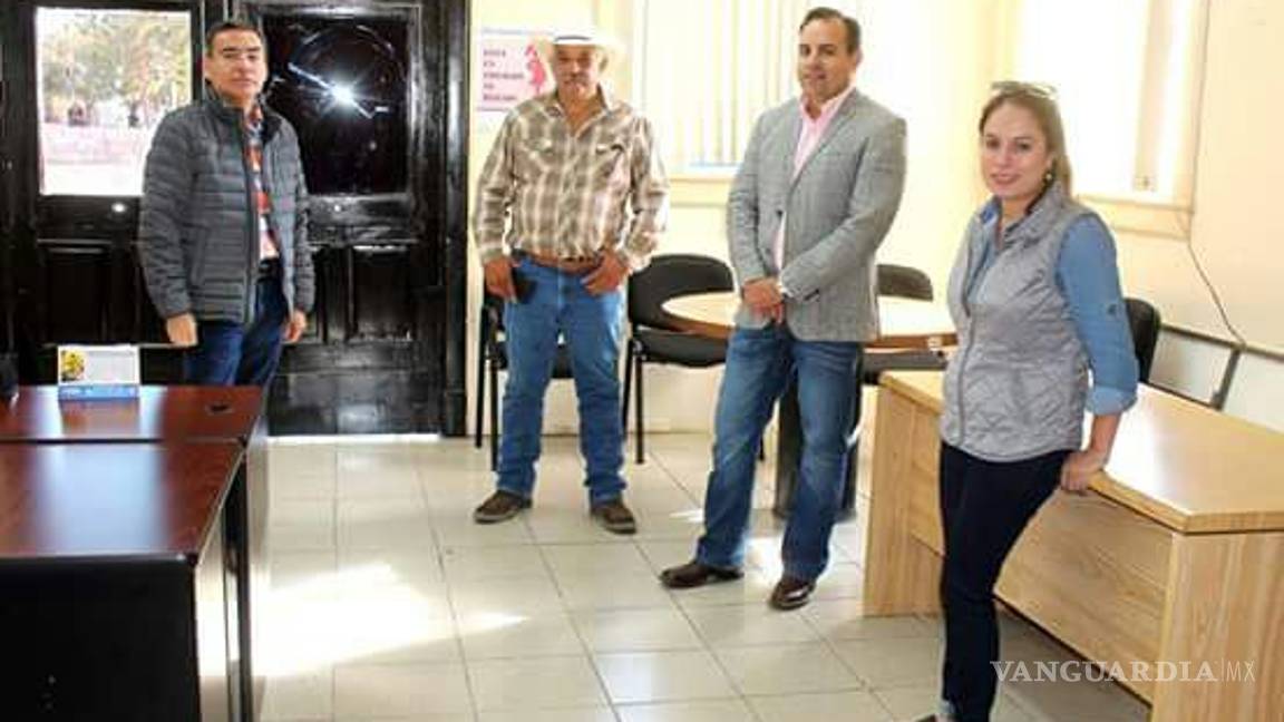 $!Alcaldes de Sabinas se integran al proceso de entrega-recepción