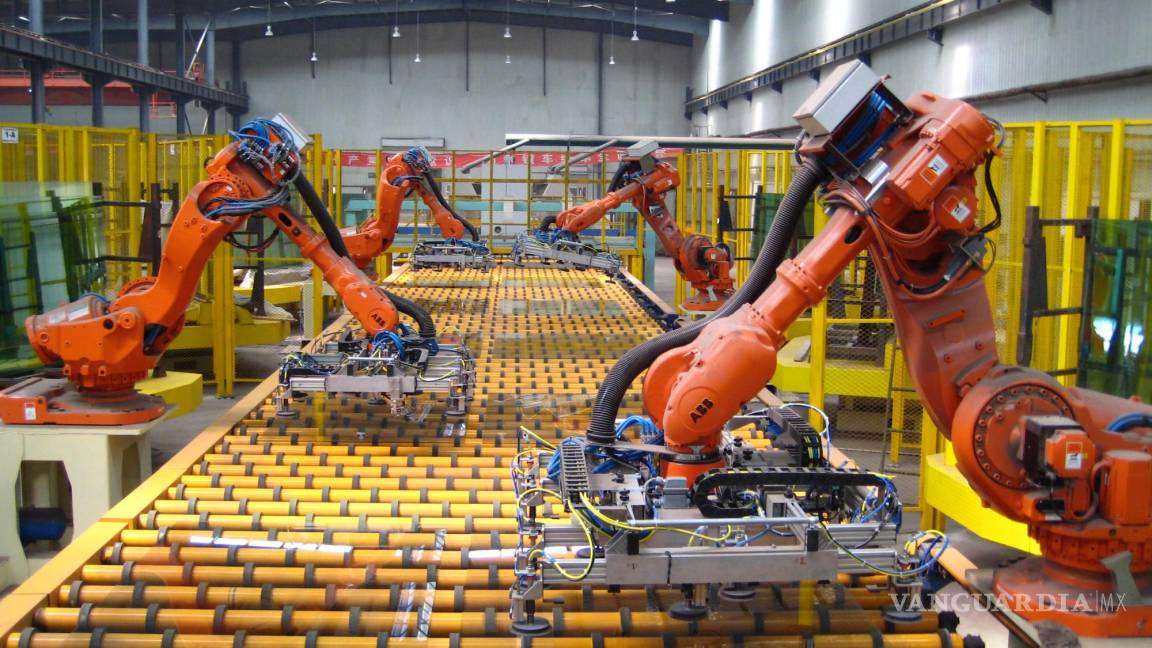 Se afianza la robotización en sector automotriz de Coahuila: producirán con sólo 8 personas radiador para Tesla
