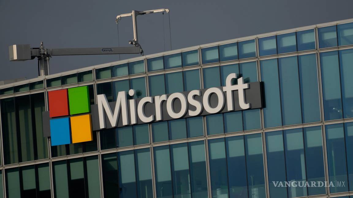 $!En Agosto Donald Trump dio que el Meta invertirá 50,000 millones de dólares en su enorme centro de datos para inteligencia artificial (IA) en el estado de Luisiana.