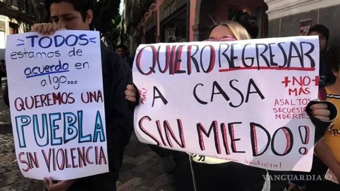 Estudiantes exigen la renuncia de Miguel Barbosa, Gobernador de Puebla; asegura que sí hay justicia