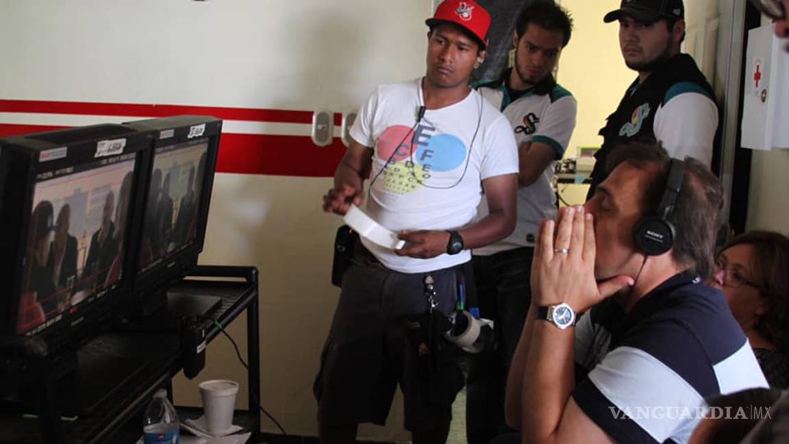 $!Así fue el detrás de cámaras de la cinta ‘108 costuras’ en la casa de los Saraperos de Saltillo