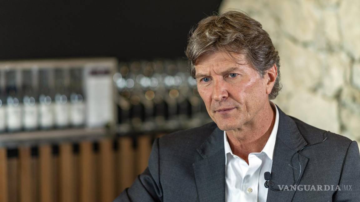 $!Propuso en conferencia de prensa que sea la ciudadanía, a través de un mecanismo diseñado por la alianza de partidos PRI, PAN y PRD, la que defina al próximo candidato presidencial; de otra manera no sería viable que el PRI compitiera solo, y únicamente en Coahuila es donde los votos serían suficientes para favorecer a este partido.