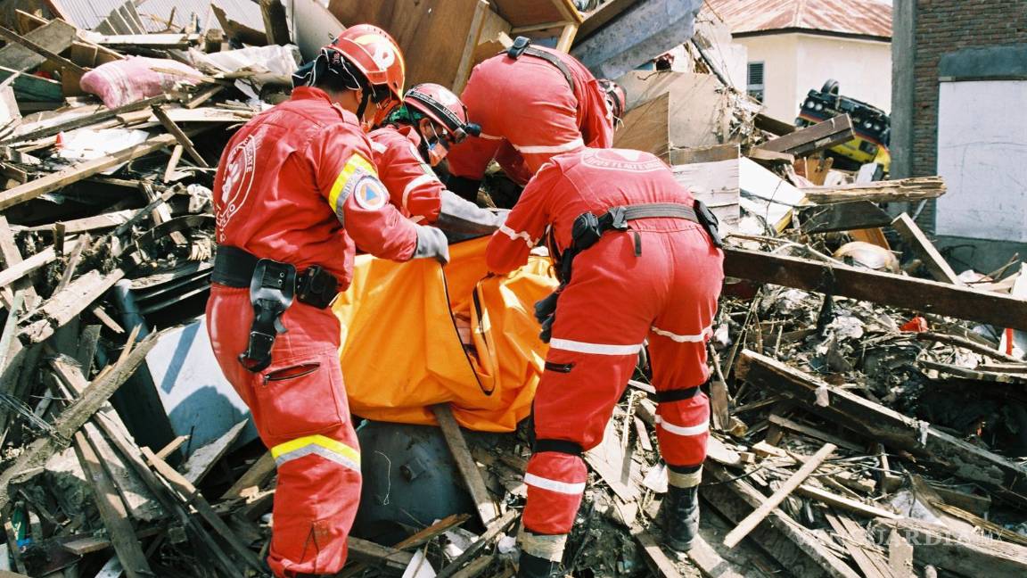 $!Brigadistas mexicanos han rescatado a tres personas vivas en Turquía