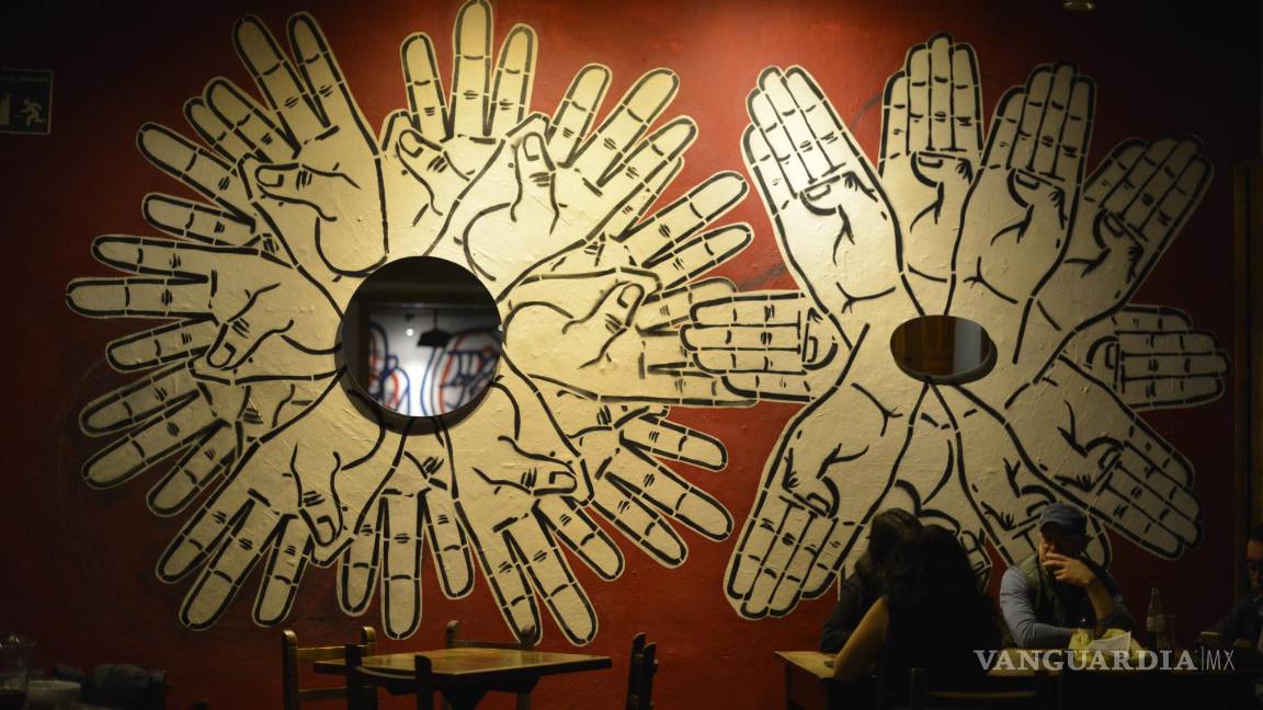 $!‘Sentidos que piensan’: Manos y gráfica que nos hablan a todos