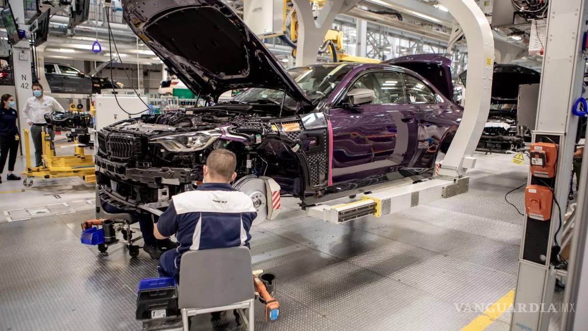 $!La electromovilidad se plantea como el principal reto para la industria automotriz.